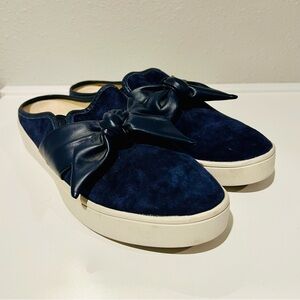 Spenco Orthotic Suede Bow Mules Shoes Barbados in Peacoat Women’s Size 10B NWOB